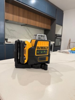 Nivel Láser Dewalt Verde