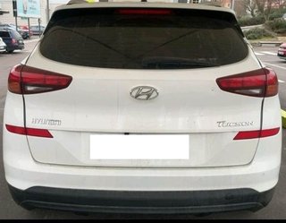 Hyundai 4X2  IX 35 Tucson 1.6 CRDI Essence 2WD ful