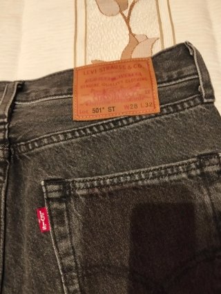 Pantalón Levis Gris Chico