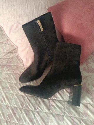 Botines Zara ante tacón