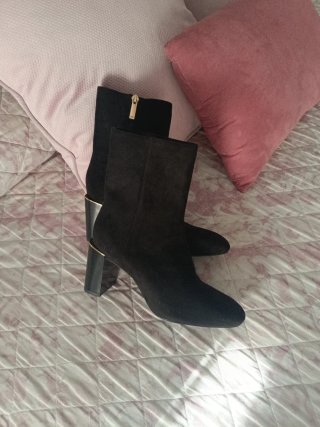 Botines Zara ante tacón