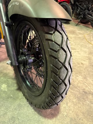 UM Comando 300cc Cruiser