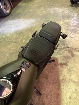 UM Comando 300cc Cruiser