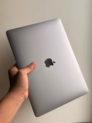 MacBook Pro M2 512GB