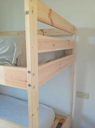 URGE VENDER Litera IKEA MYDAL Madera  NUEVA 90x200