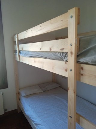 URGE VENDER Litera IKEA MYDAL Madera  NUEVA 90x200