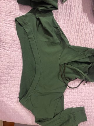 Sudadera corta verde