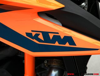 KTM 1290 SUPER DUKE R