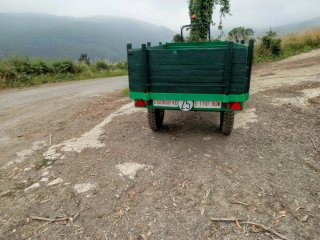 Tractor McCormick 4645 ISM con remolque