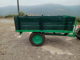 Tractor McCormick 4645 ISM con remolque