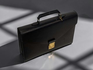 Maletín Louis Vuitton Ambassador Negro