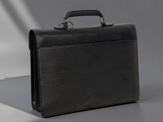 Maletín Louis Vuitton Ambassador Negro
