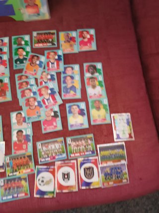 Álbum Panini Mundial + 72 cromos sin repetir l