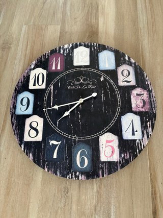 Reloj de pared decorativo