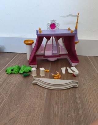 Playmobil muñecos, accesorios, castillo y avión
