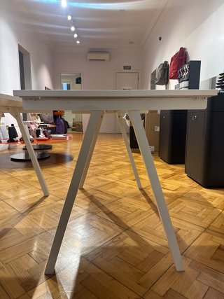 Mesa de estudio blanca Ikea 120x70