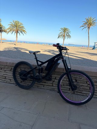 Bici Eléctrica Doble Suspensión