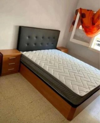 Canapés y colchones nuevos