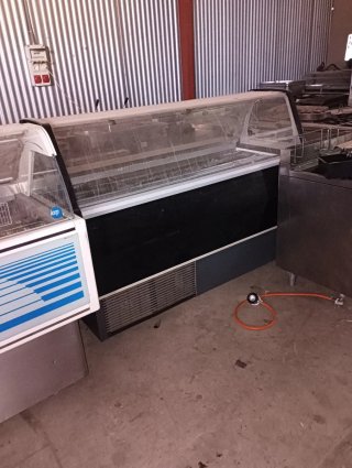 Vitrina expositora de helados