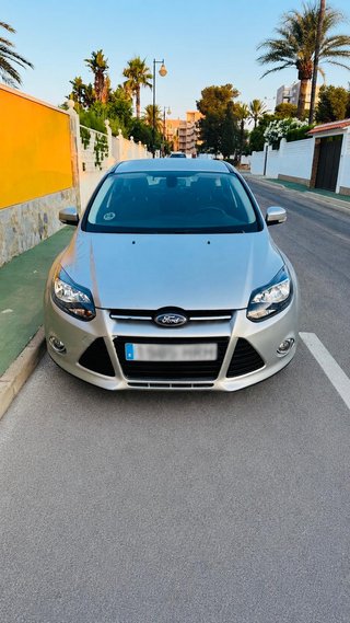 Ford Focus 2.0 TDCi Titanium 2013 - Automático