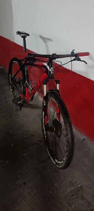 Bicicleta Montaña Scott Scale XL Roja