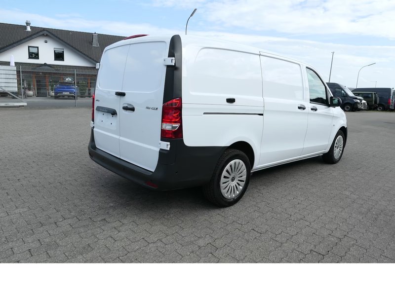 Mercedes-Benz Vito 2024, foto 2