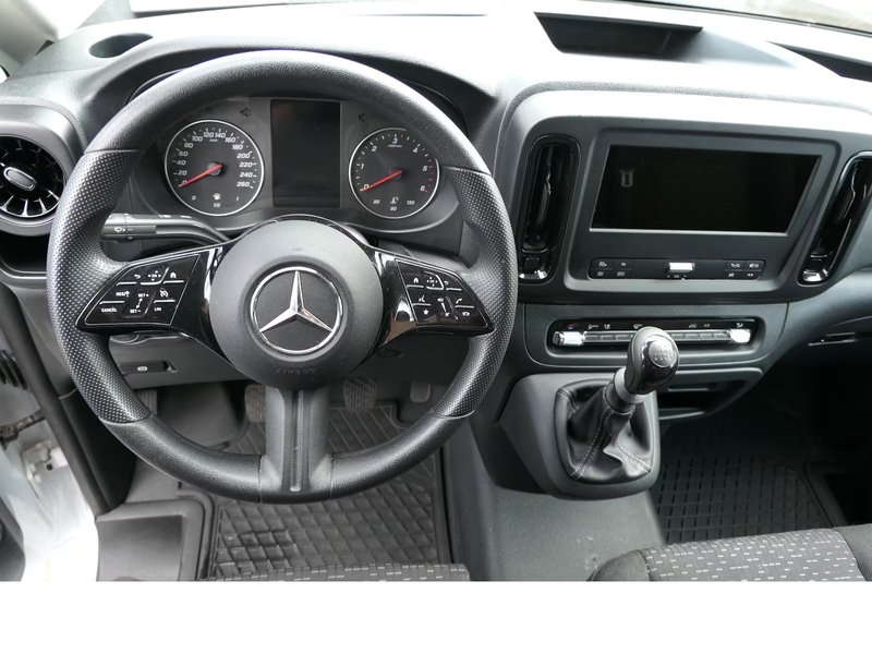 Mercedes-Benz Vito 2024, foto 9