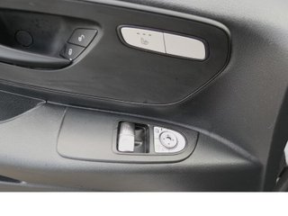 MERCEDES-BENZ VITO 116 CDI SELECT LARGA