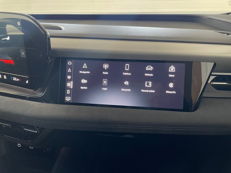 Audi Q6 e-tron 2025, foto 34