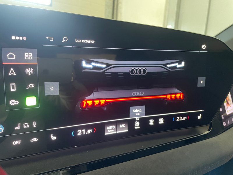 Audi Q6 e-tron 2025, foto 26