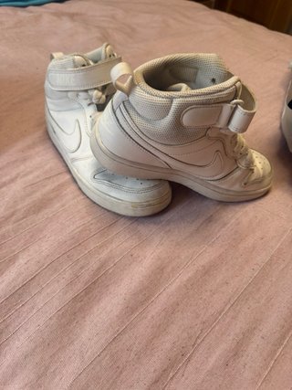 Lote de zapatillas nike y fila