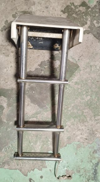 Escalera de barco plegable
