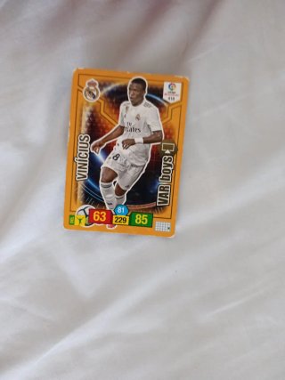 Vinicius Var Boy +Cromos normal Rookie Adrenalyn X