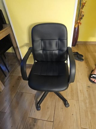 Silla de escritorio negra