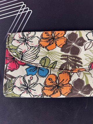 Bolso de mano con estampado floral