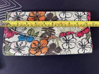 Bolso de mano con estampado floral