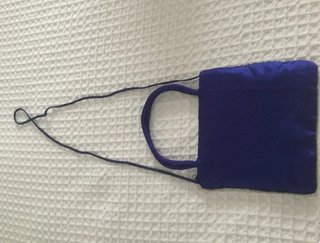 Bolso nuevo étnico espejos y cierre. Azulón raso.