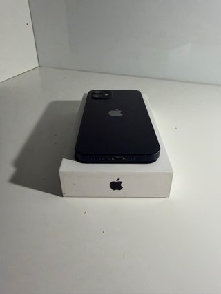 iPhone 12 Negro 64 GB 80% batería | Caja original