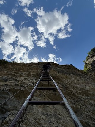 Alquiler equipo Vía Ferrata Huesca