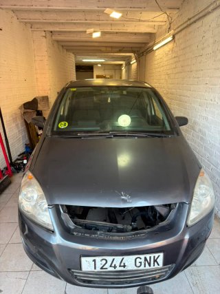Opel Zafira 2010