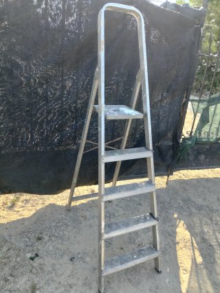 Escalera aluminio 5 peldaños