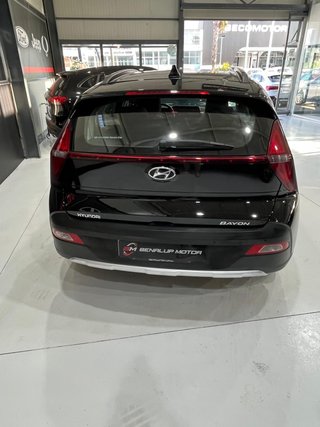 Hyundai BAYON 2022