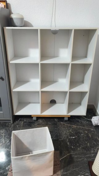 Estantería modular blanca