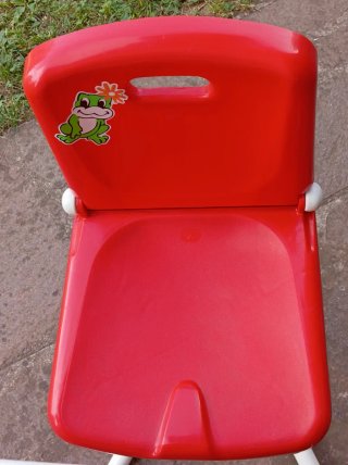 Banco scuola giocattolo rosso e bianco