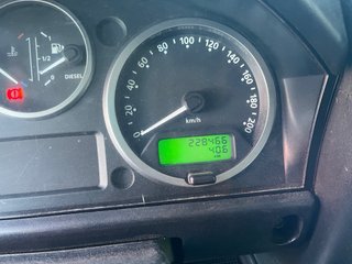 Land Rover Defender 110 SW SE