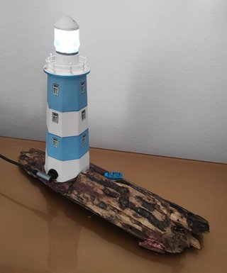 Faro decorativo legno mare bianco azzurro