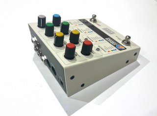Multiefecto " Hologram Chroma Console "