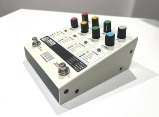 Multiefecto " Hologram Chroma Console "