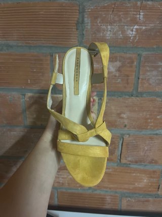 Sandalias Zara Amarillas Tacon Plataforma