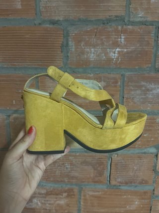 Sandalias Zara Amarillas Tacon Plataforma
